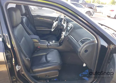 2015 Chrysler 300 Limited из США, поврежденный, VIN 2C3CCAAG0FH853691